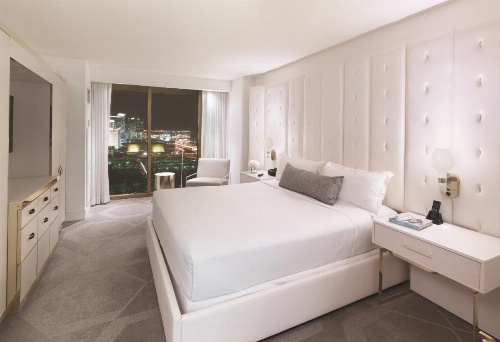 Delano Las Vegas At Mandalay Bay image 23